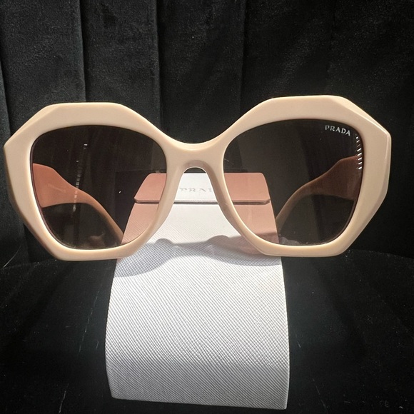 Prada PR 16WS Sunglasses - Picture 3 of 8